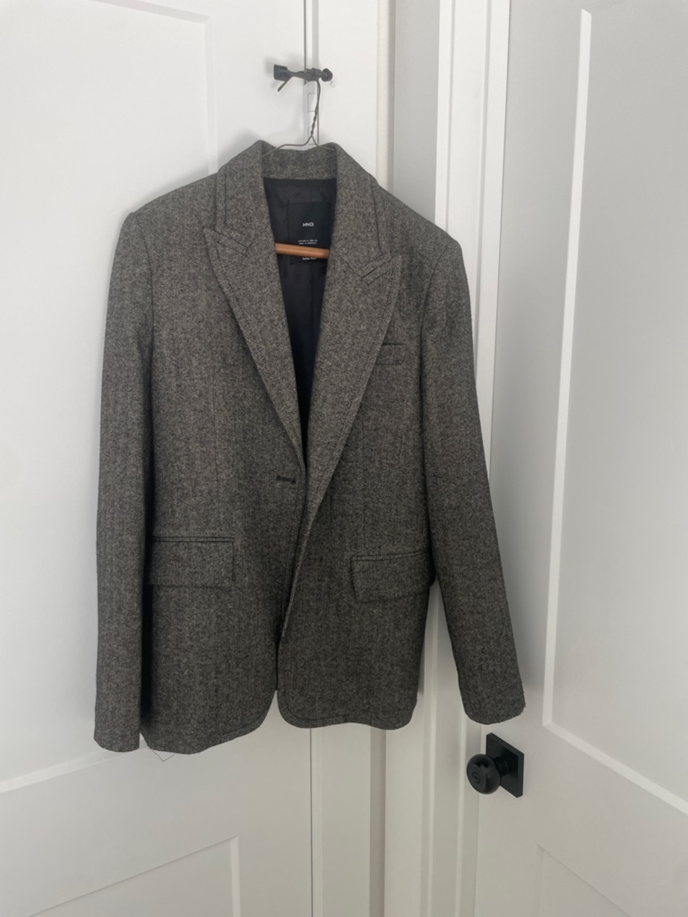 Mango Women’s Gray Tweed Sport Coat - Single-Breasted